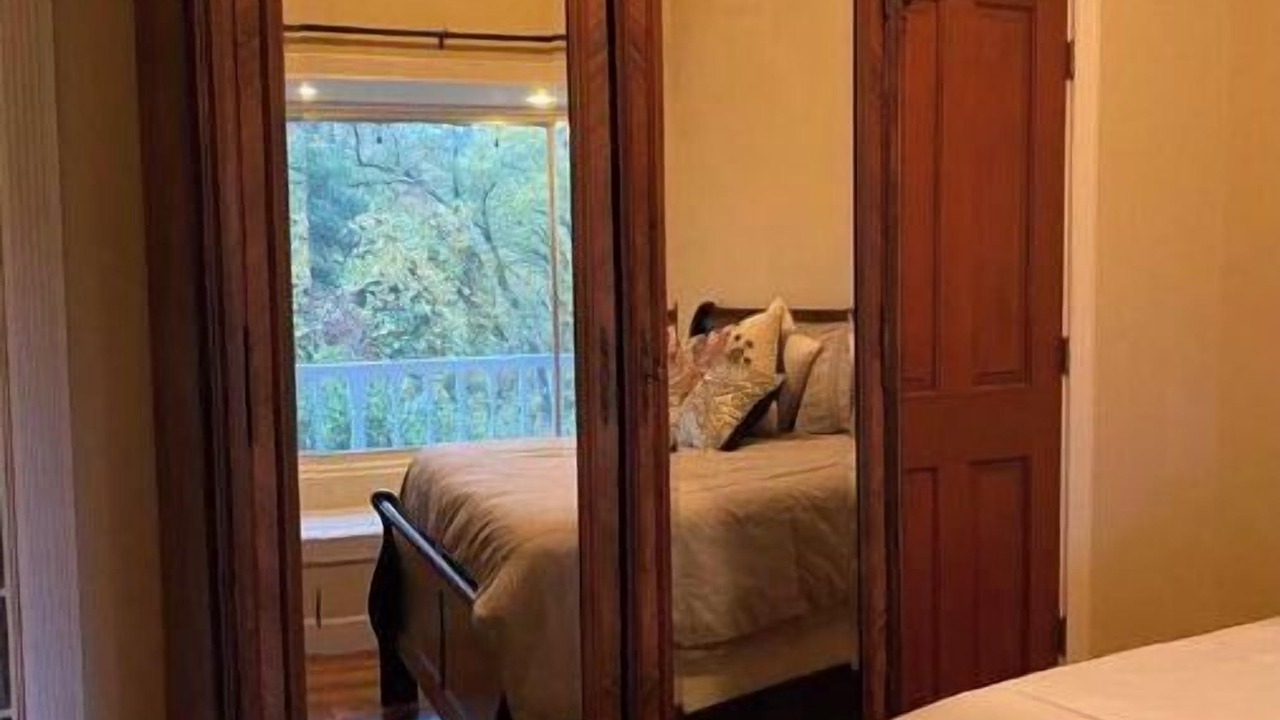 Photo of Bedroom in Alta Sierra