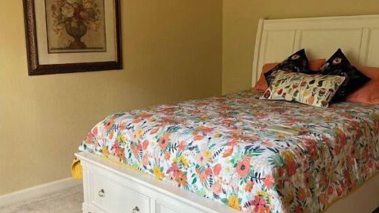 Photo of Bedroom in Alta Sierra