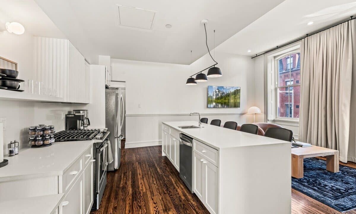 Photo of Kitchen in Center City