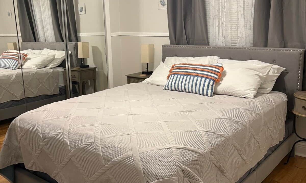 Photo of Bedroom in Sandalfoot Cove