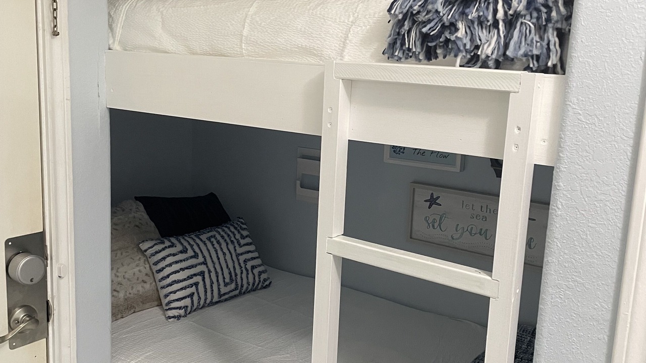 Photo of Bedroom in Galveston