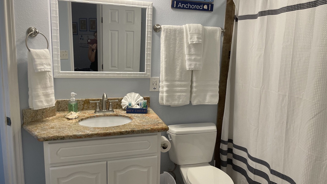 Photo of Bathroom in Galveston