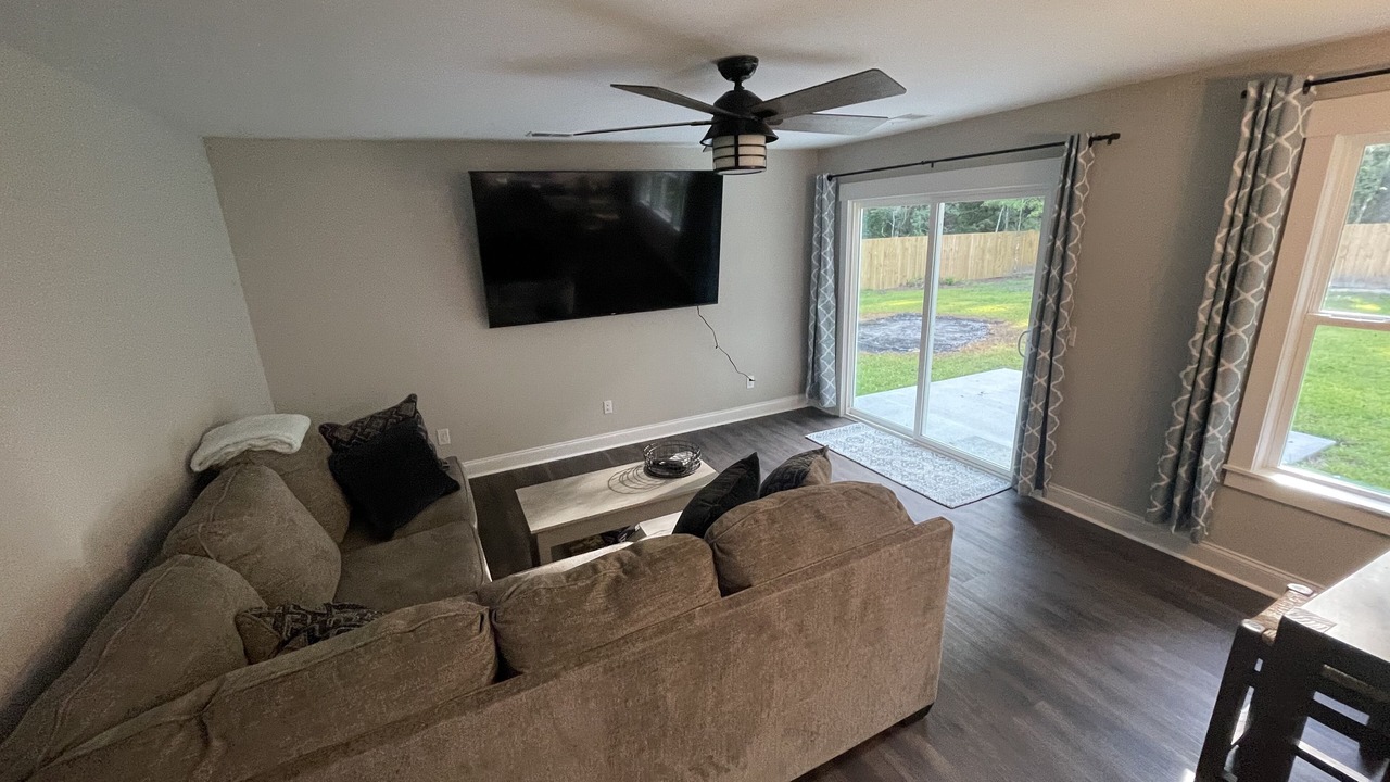 Photo of Livingroom in Johns Island
