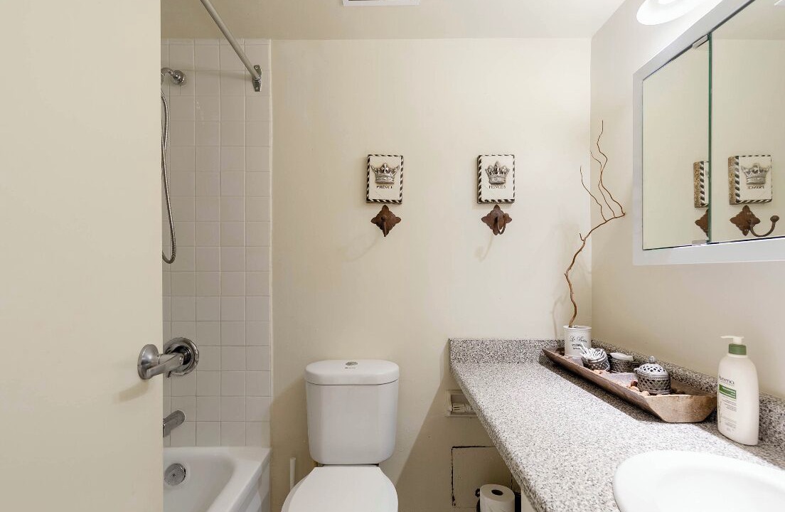 Photo of Bathroom in Wynford-Concorde