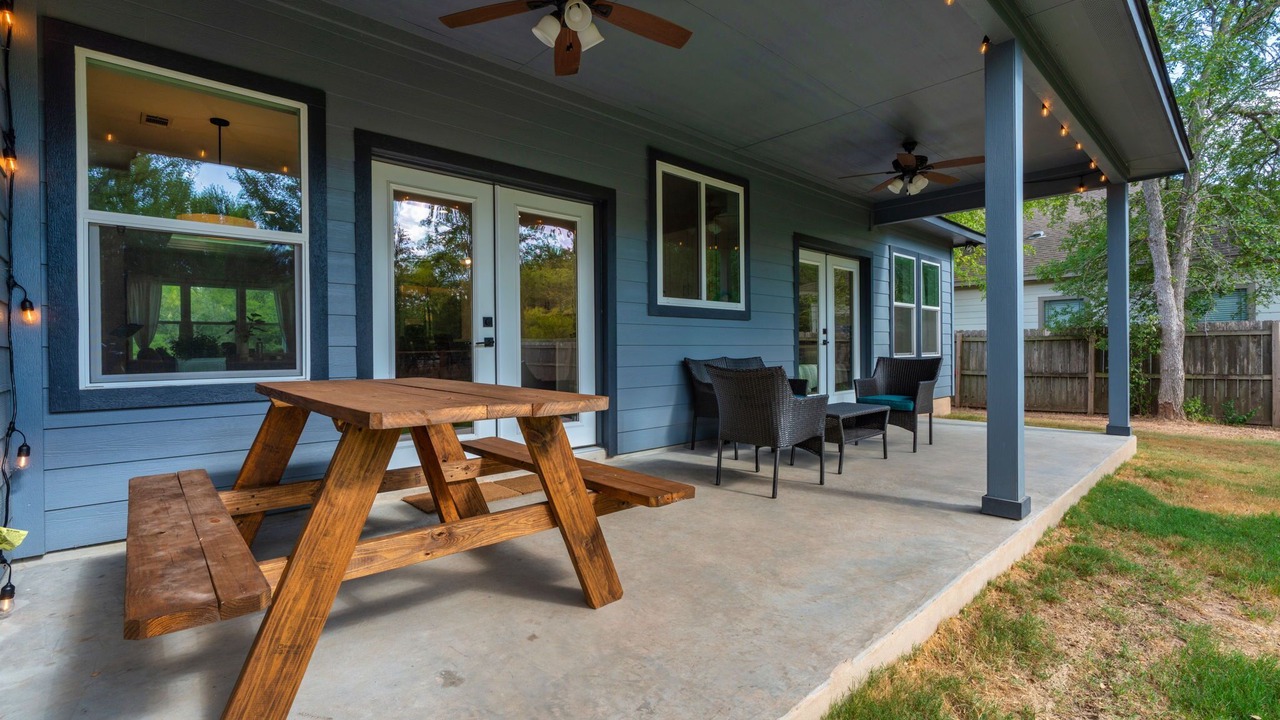 Photo of Patio Balcony in Bastrop