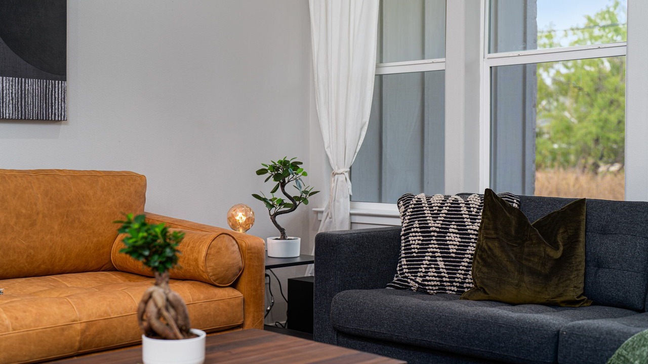 Photo of Livingroom in Bastrop