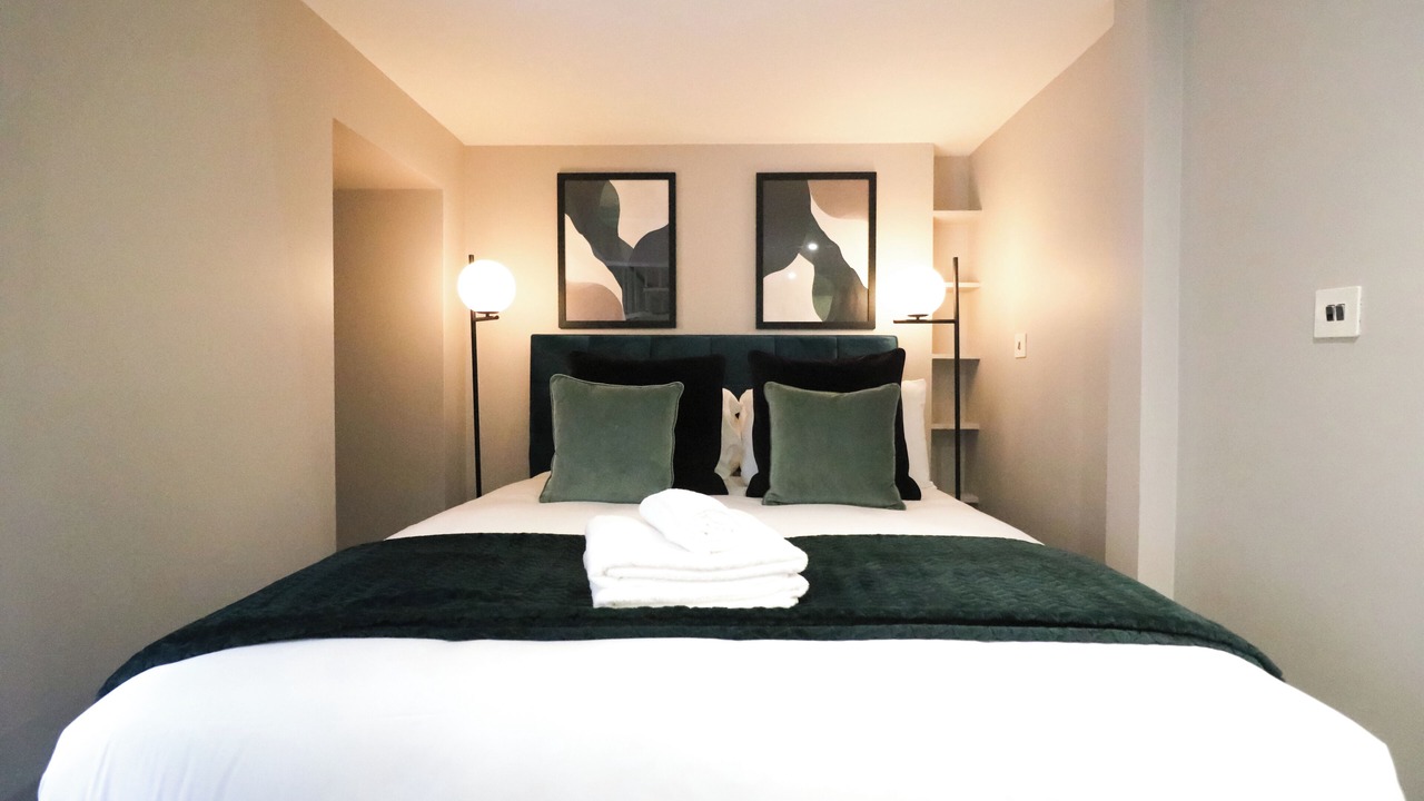 Photo of Bedroom in Fitzrovia