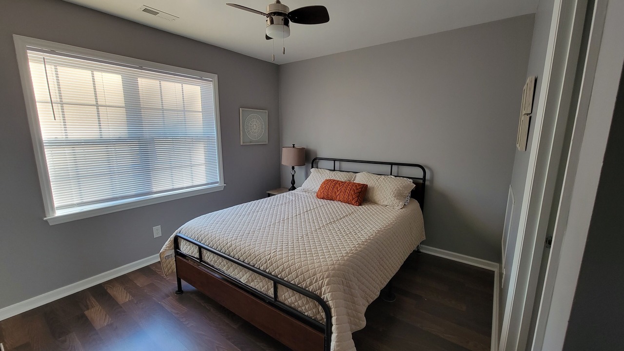 Photo of Bedroom in Peletier