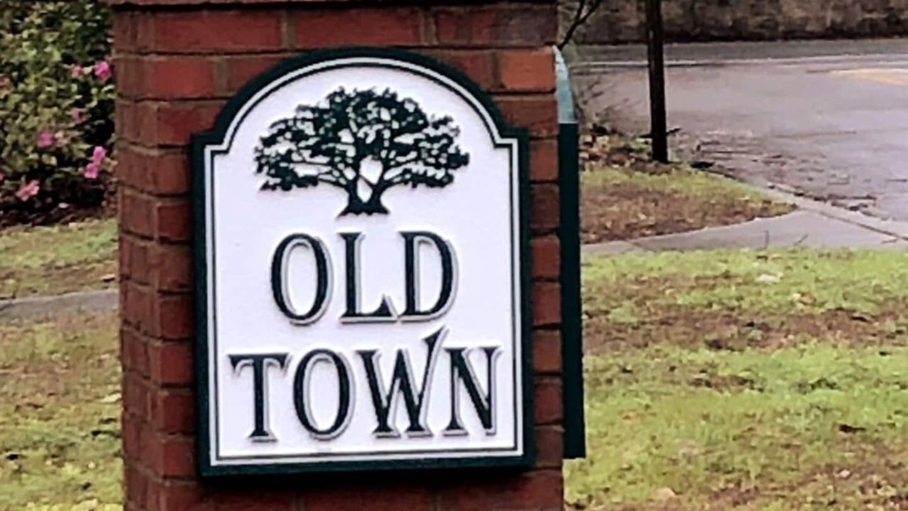 Photo of Others in Old Town