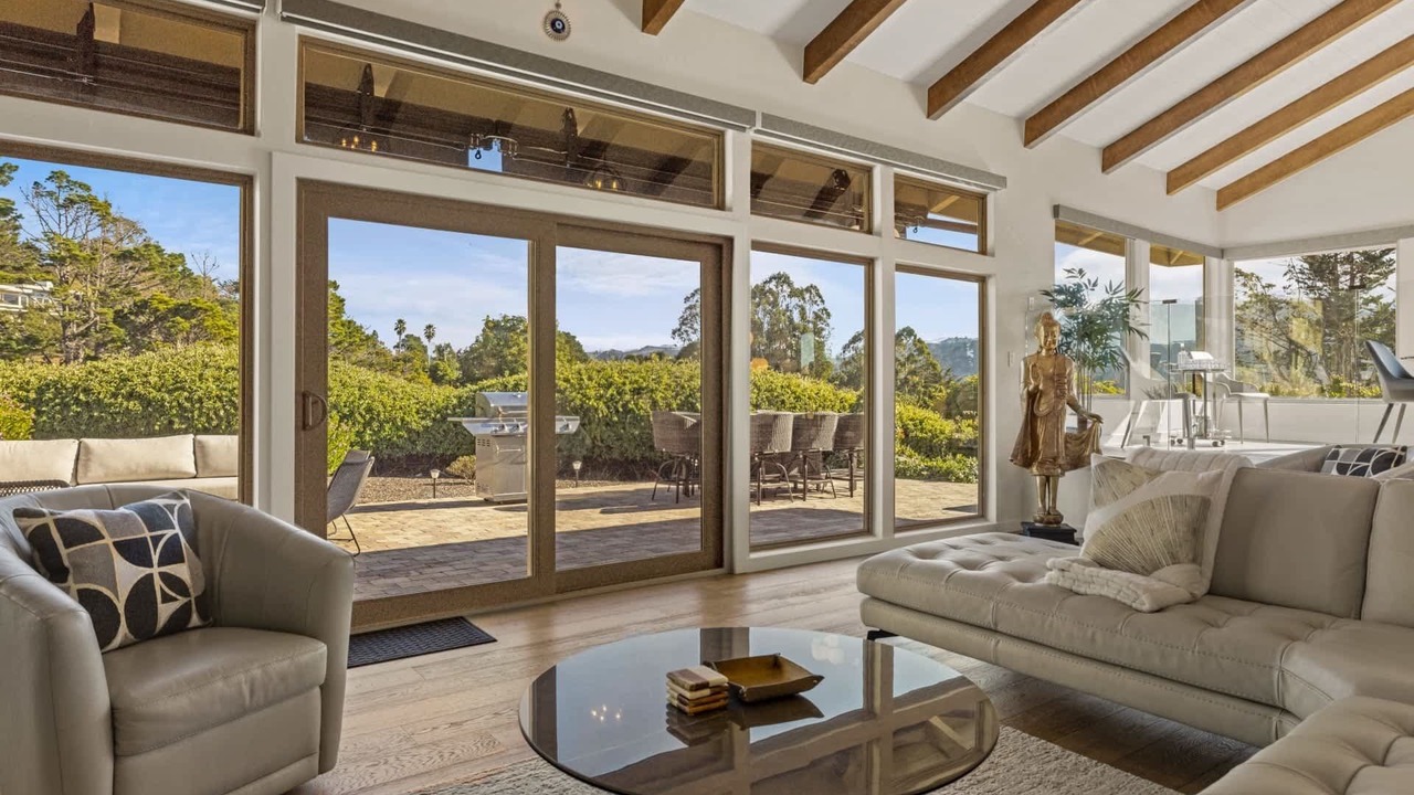 Photo of Livingroom in Carmel