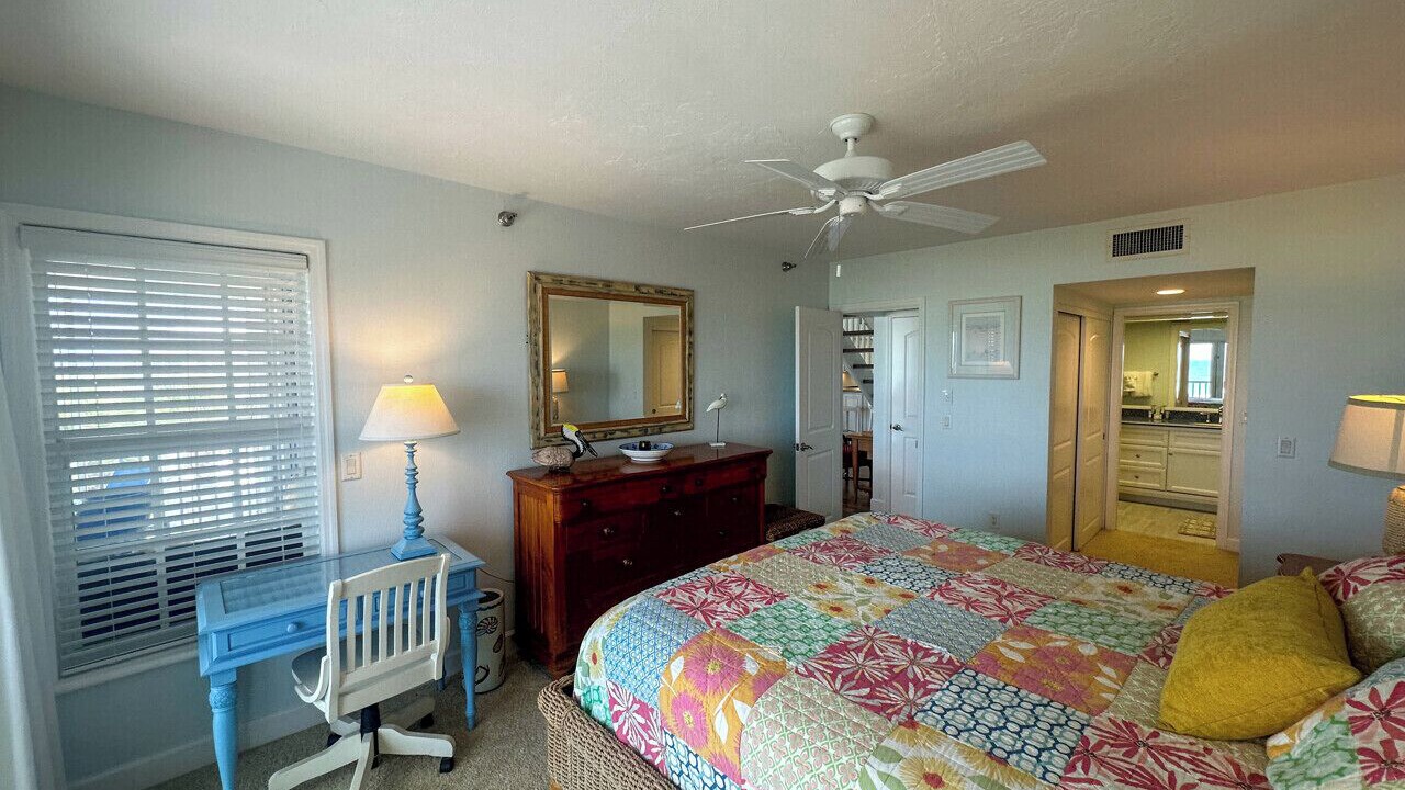 Photo of Bedroom in Palm Island