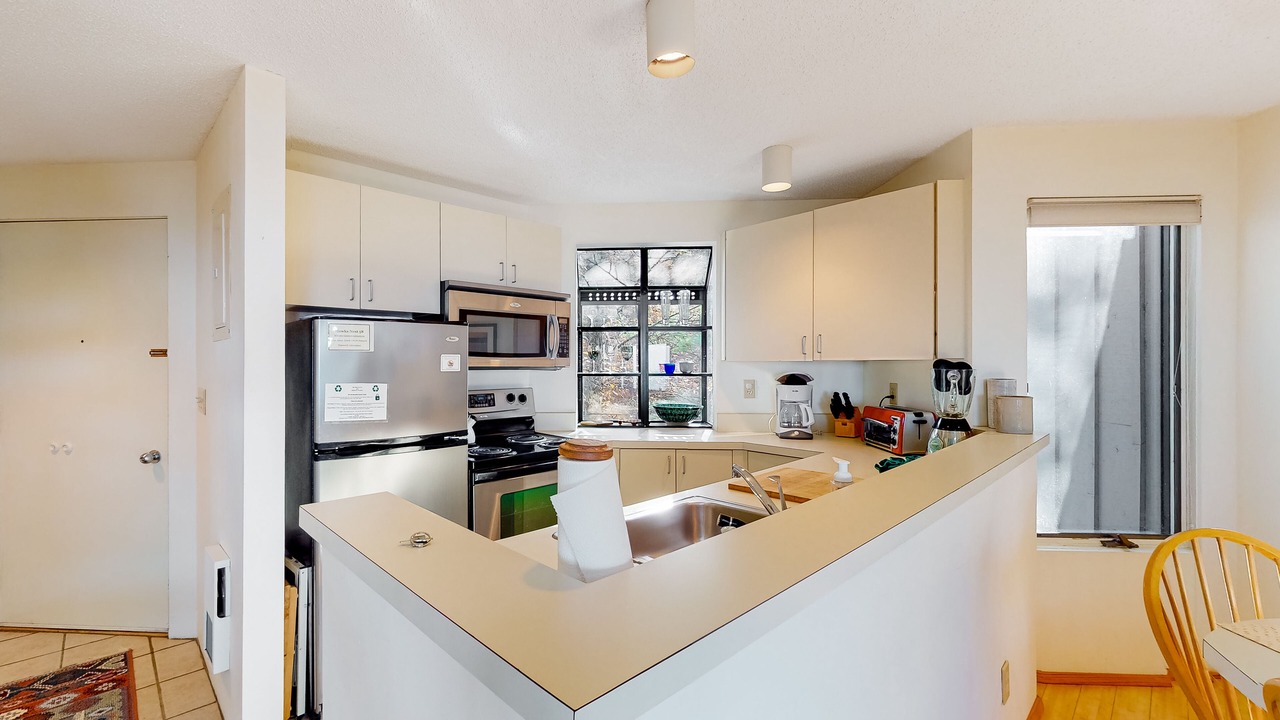 Photo of Kitchen in Maple City
