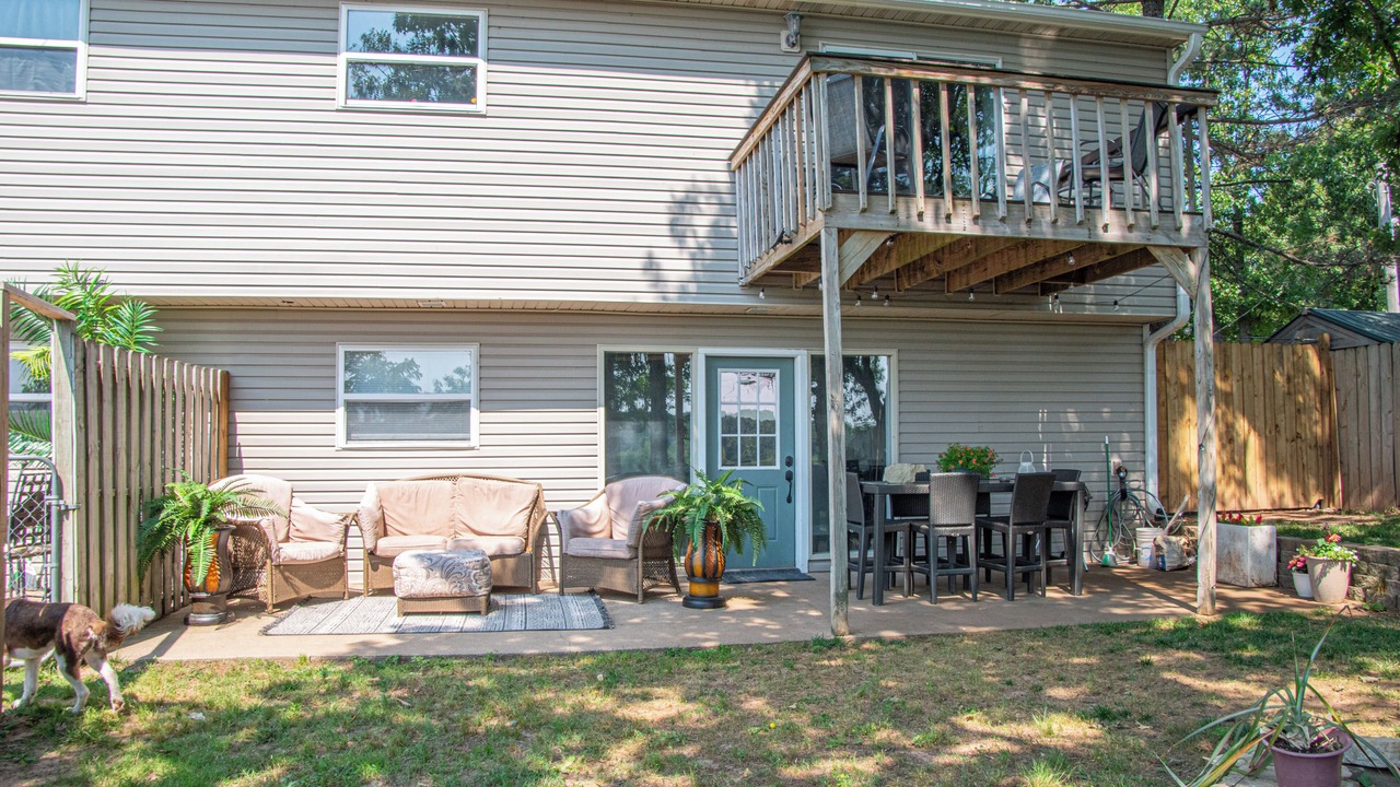 Photo of Outdoor in Grove