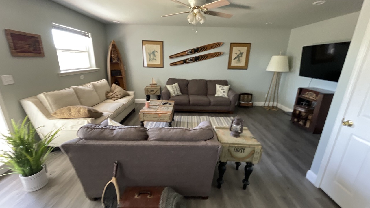 Photo of Livingroom in Grove