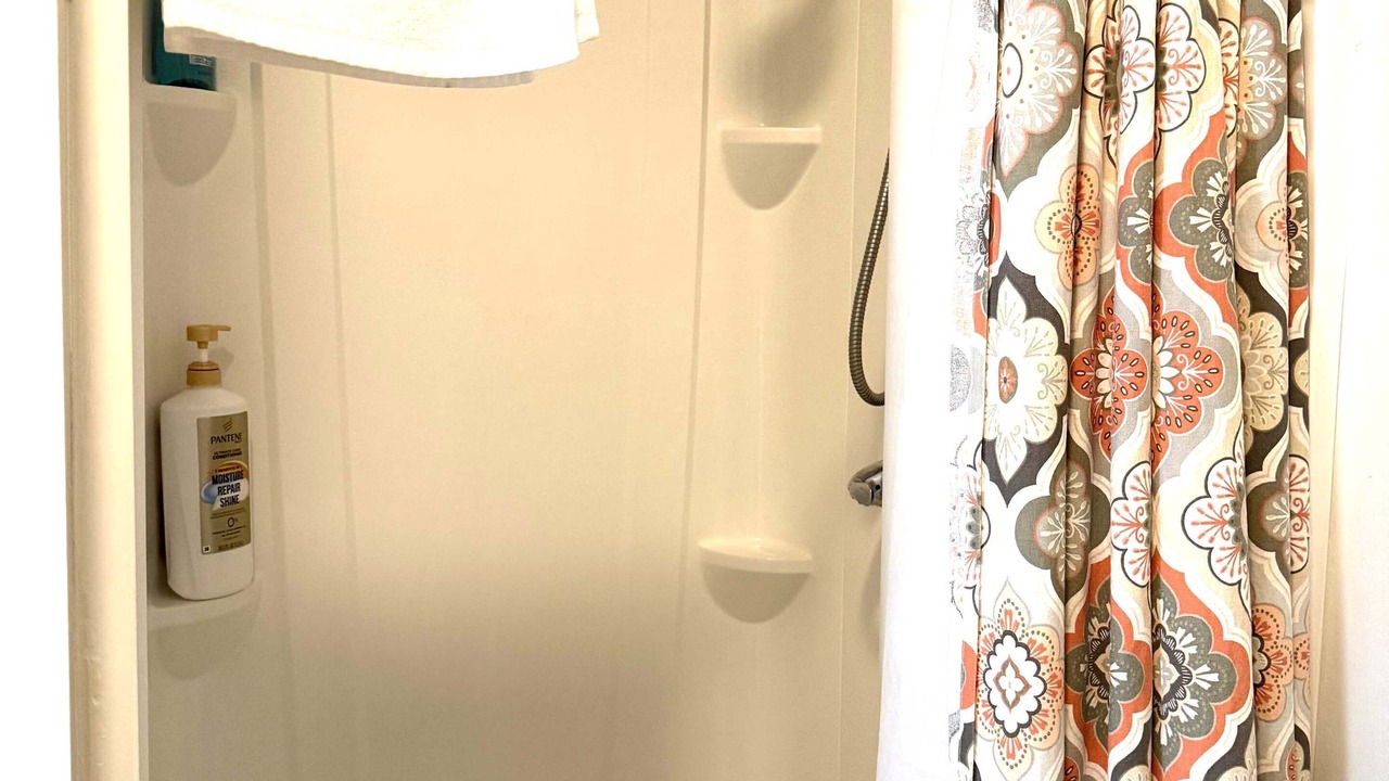 Photo of Bathroom in Fan District