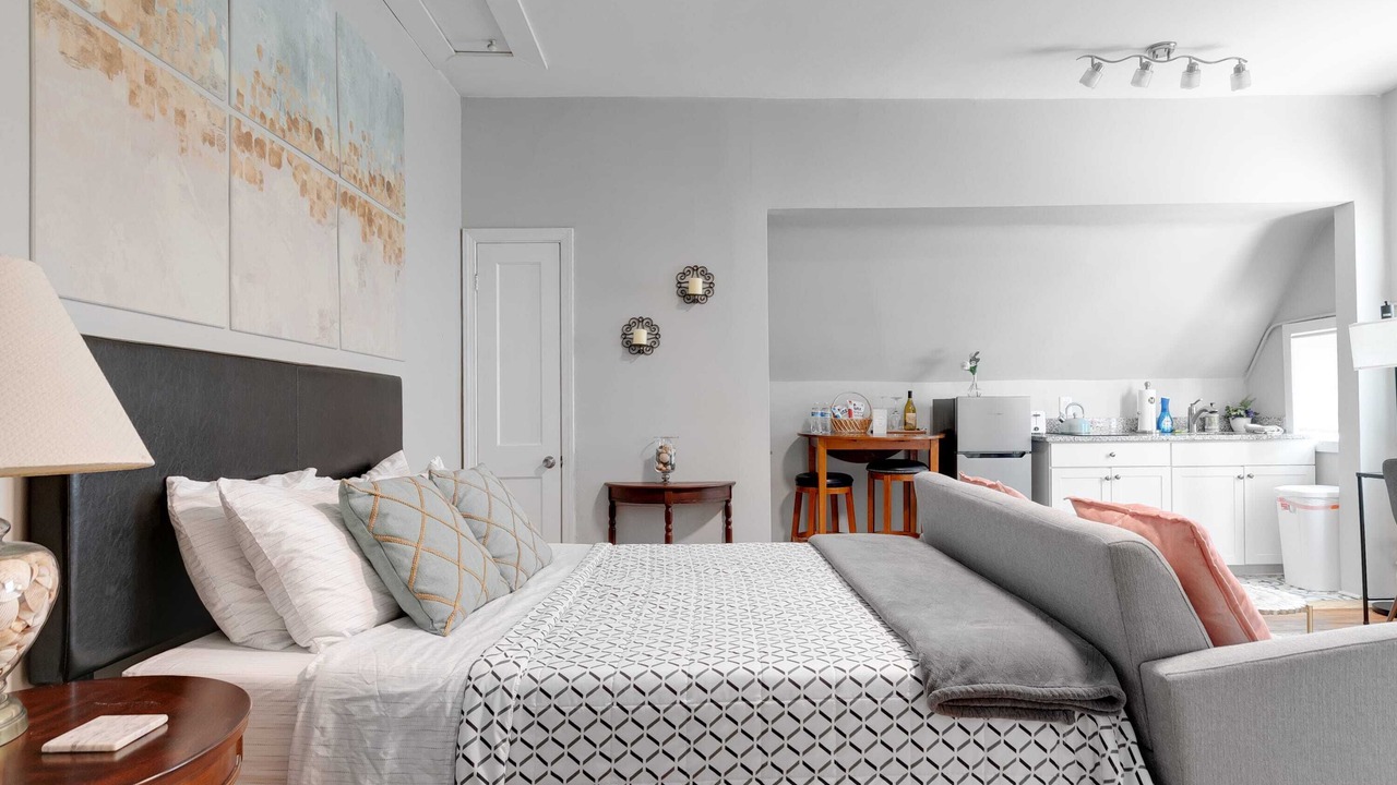 Photo of Bedroom in Fan District