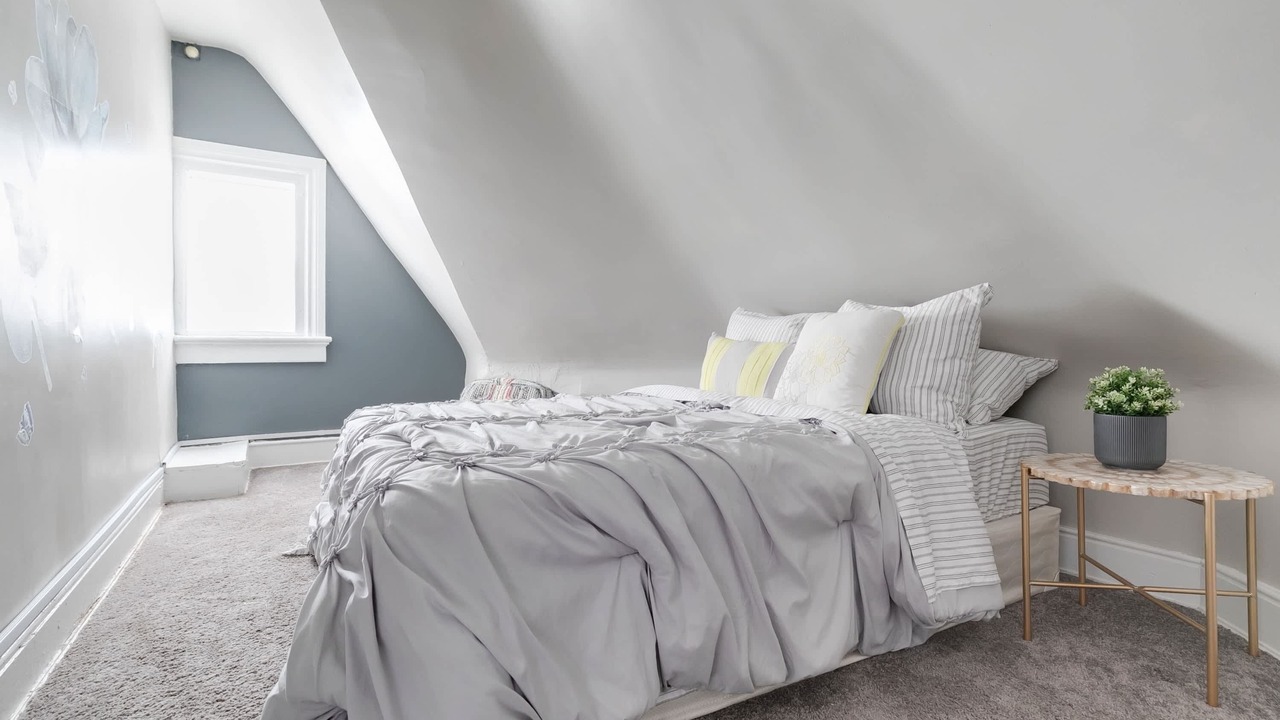Photo of Bedroom in Fan District