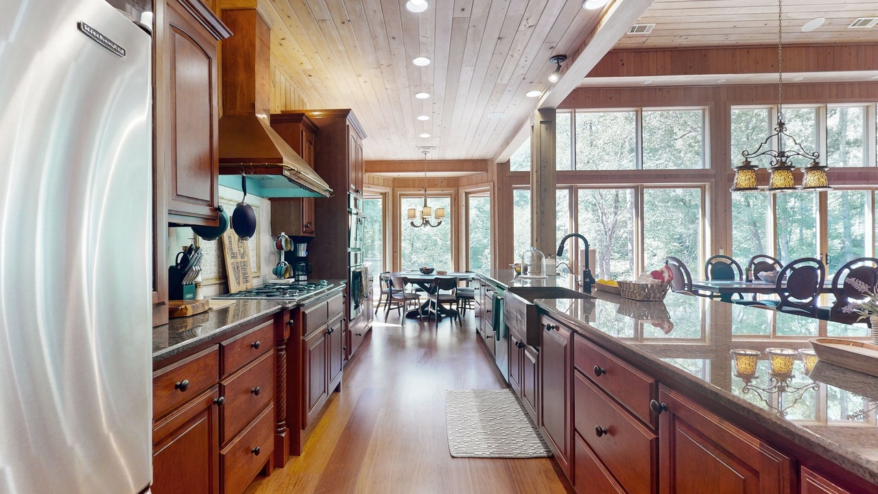 Photo of Kitchen in Dahlonega