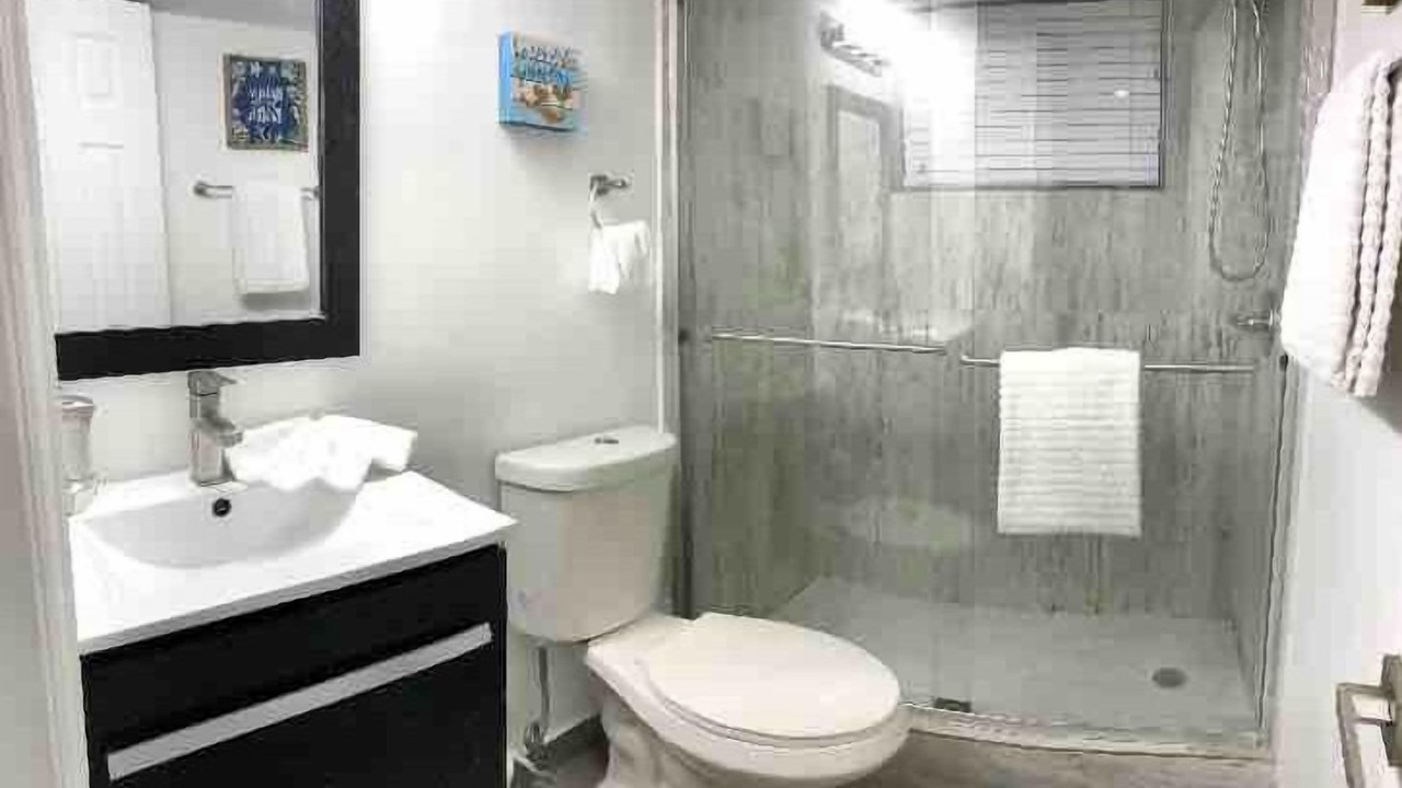 Photo of Bathroom in Coconut Grove