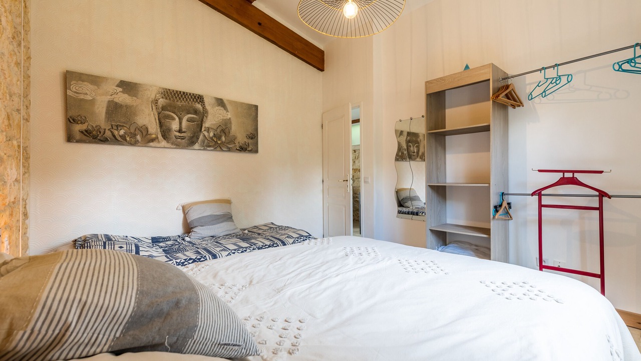 Photo of Bedroom in Lesparre-Medoc