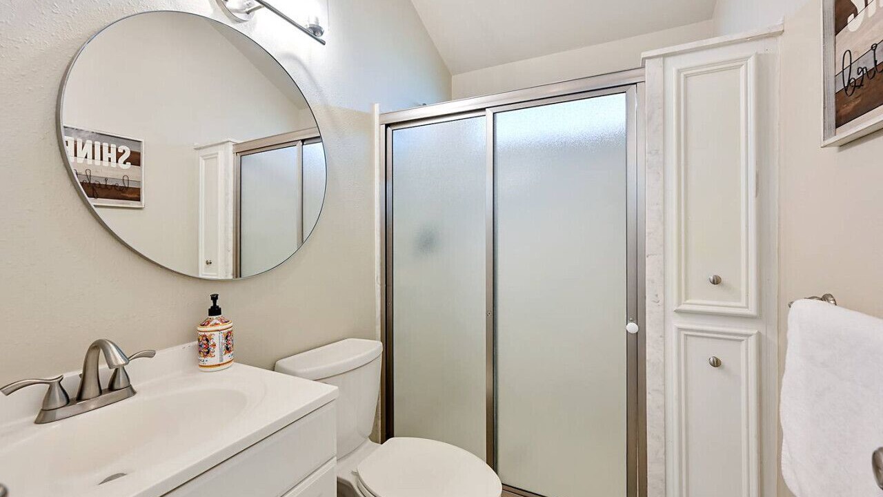 Photo of Bathroom in University Park