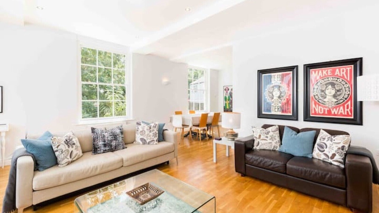 Photo of Livingroom in Malvern