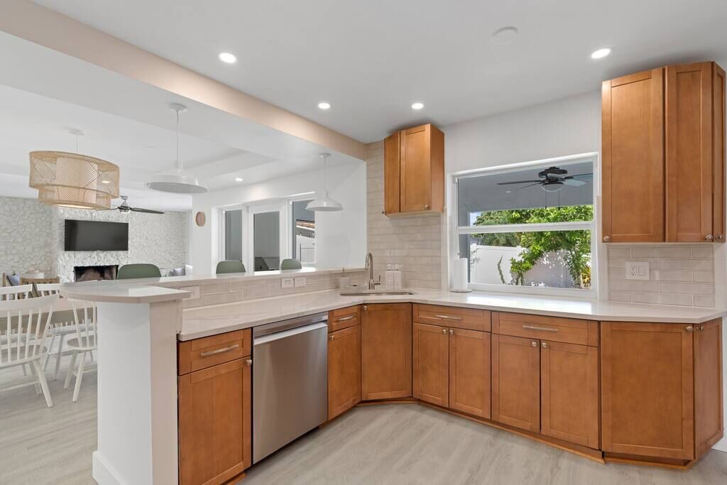 Photo of Kitchen in Central Corals