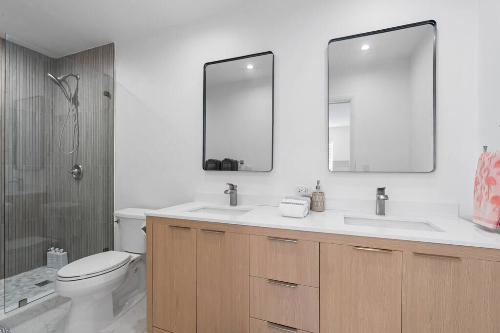 Photo of Bathroom in Central Corals