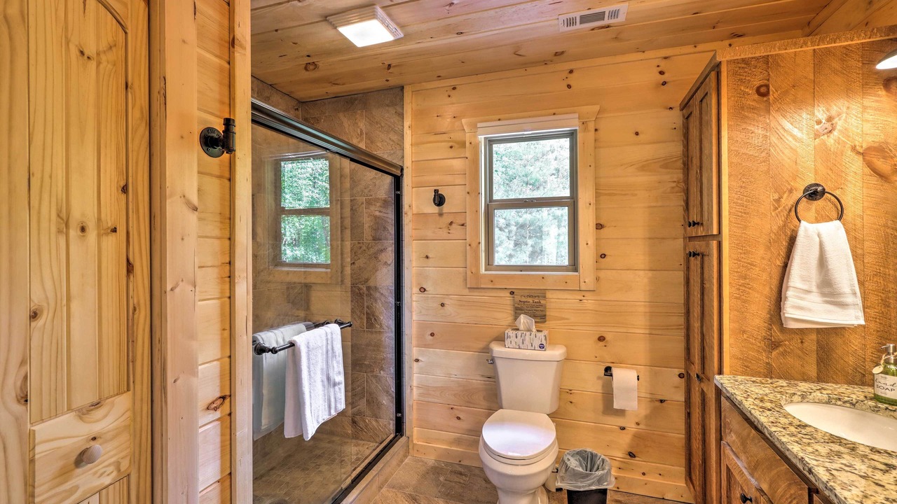 Photo of Bathroom in Unaka