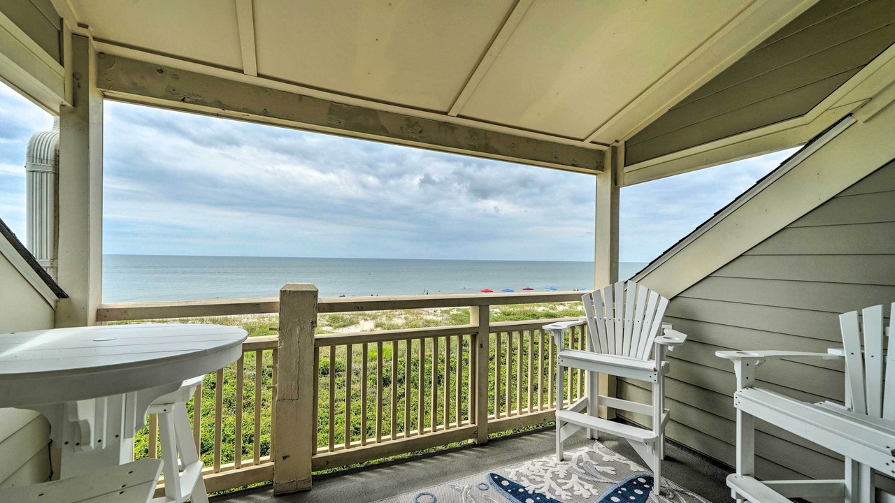 Photo of Patio Balcony in Caswell Beach