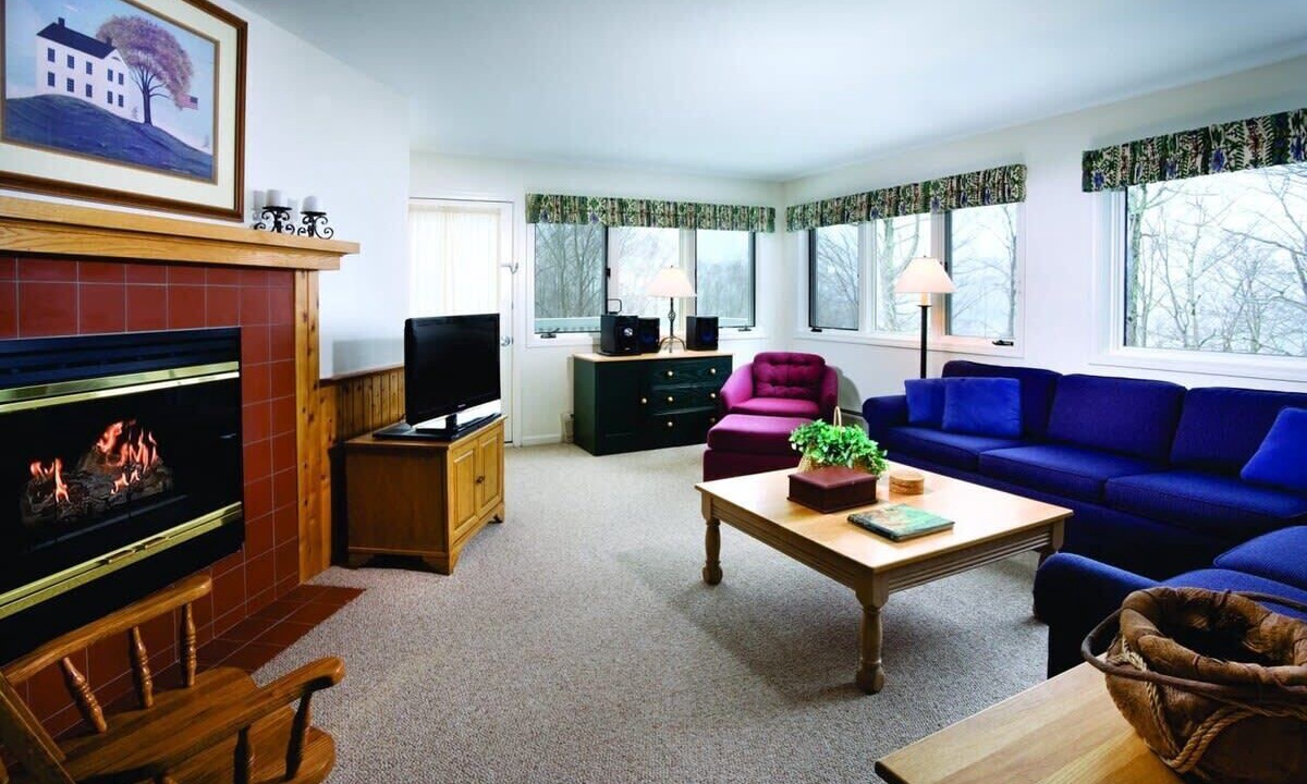 Photo of Livingroom in Jeffersonville