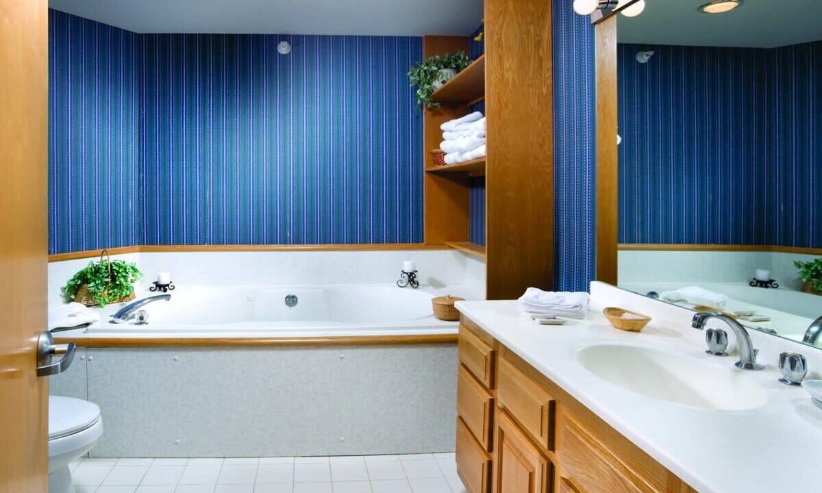 Photo of Bathroom in Jeffersonville