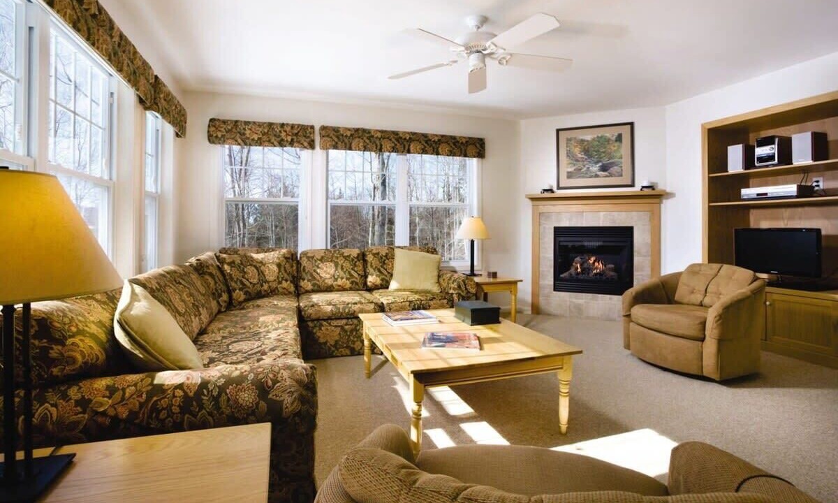 Photo of Livingroom in Jeffersonville