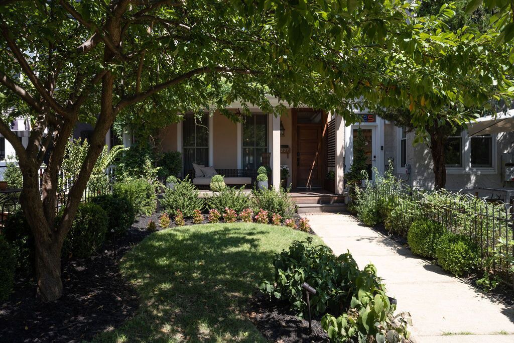 Photo of Outdoor in Cardozo