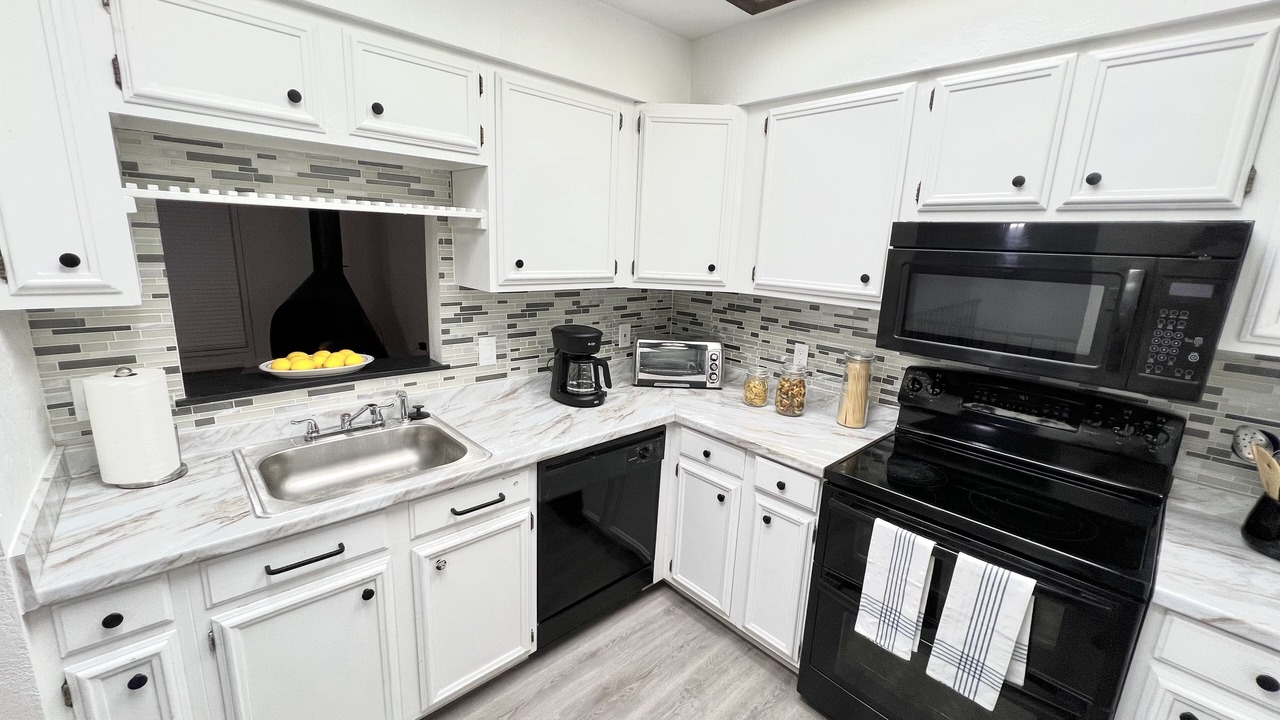 Photo of Kitchen in Point Venture
