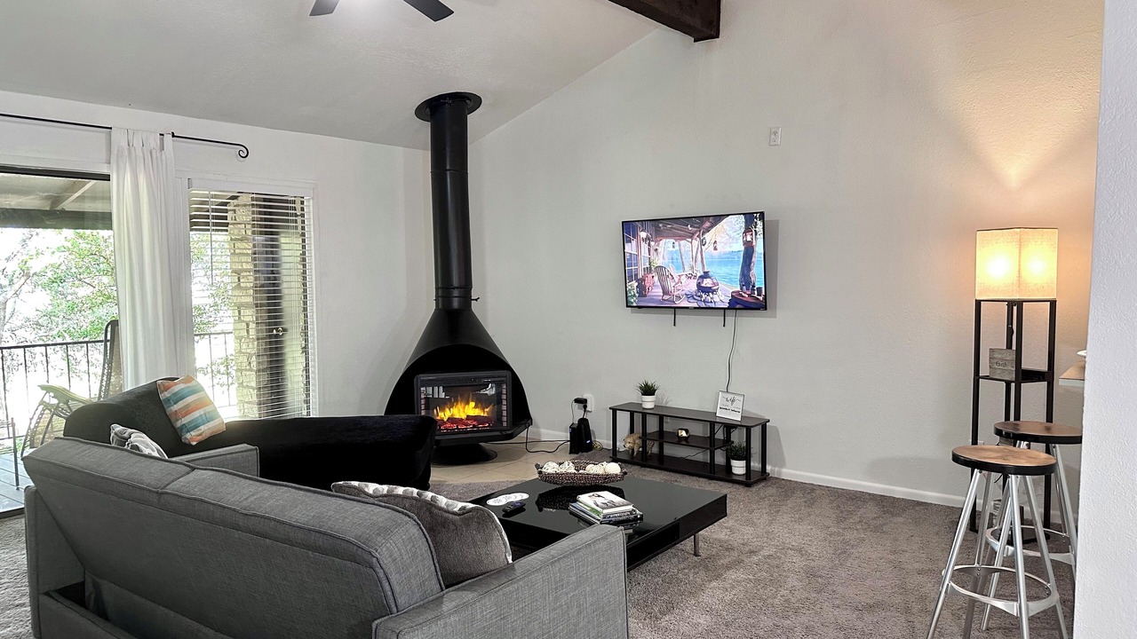 Photo of Livingroom in Point Venture