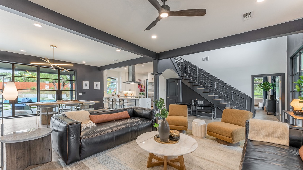 Photo of Livingroom in Austin
