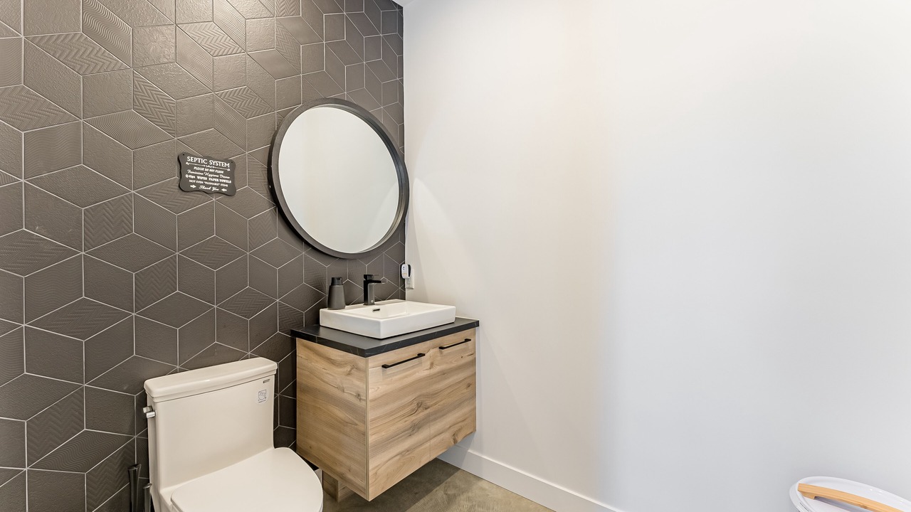 Photo of Bathroom in Mandeville