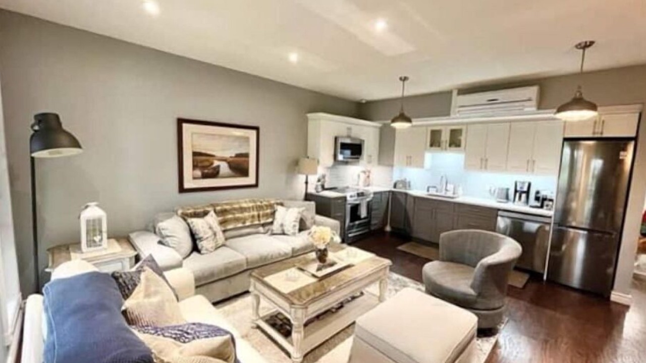 Photo of Livingroom in Huntsville