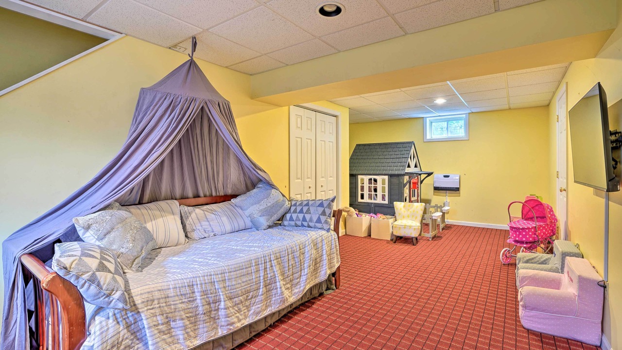 Photo of Others in Homer