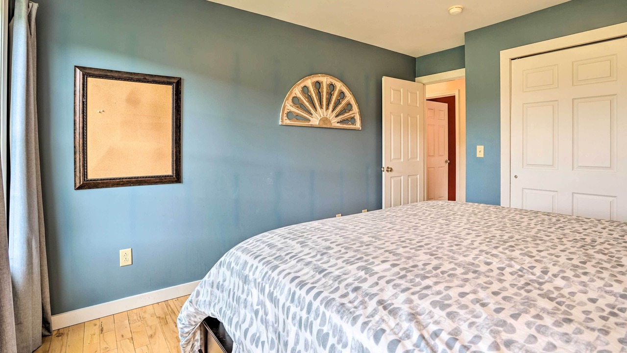 Photo of Bedroom in Homer