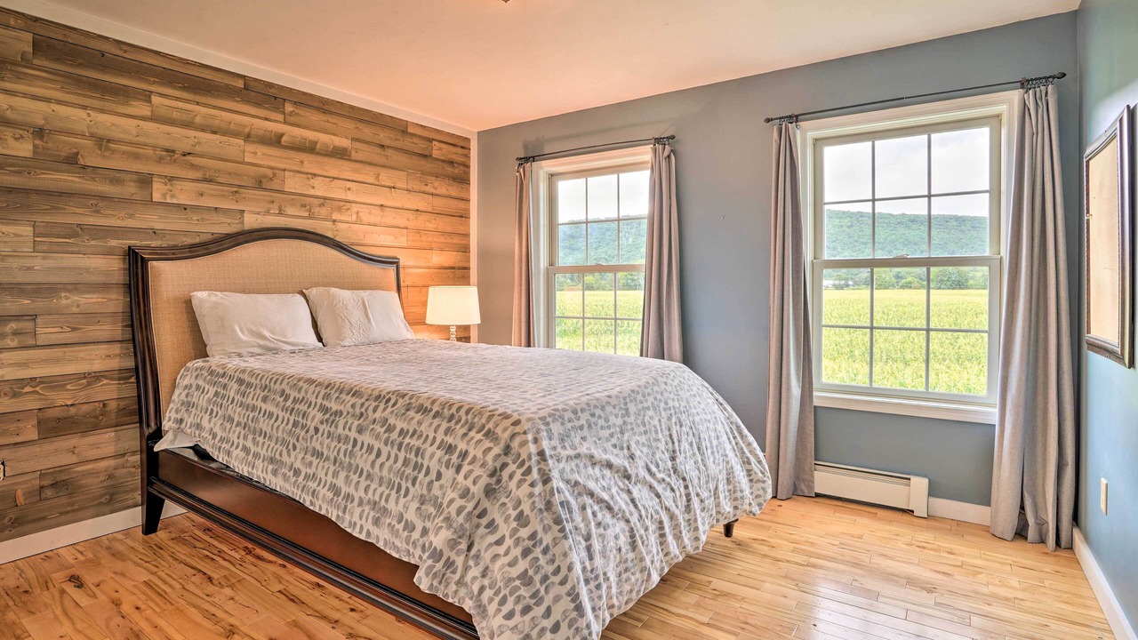 Photo of Others in Homer