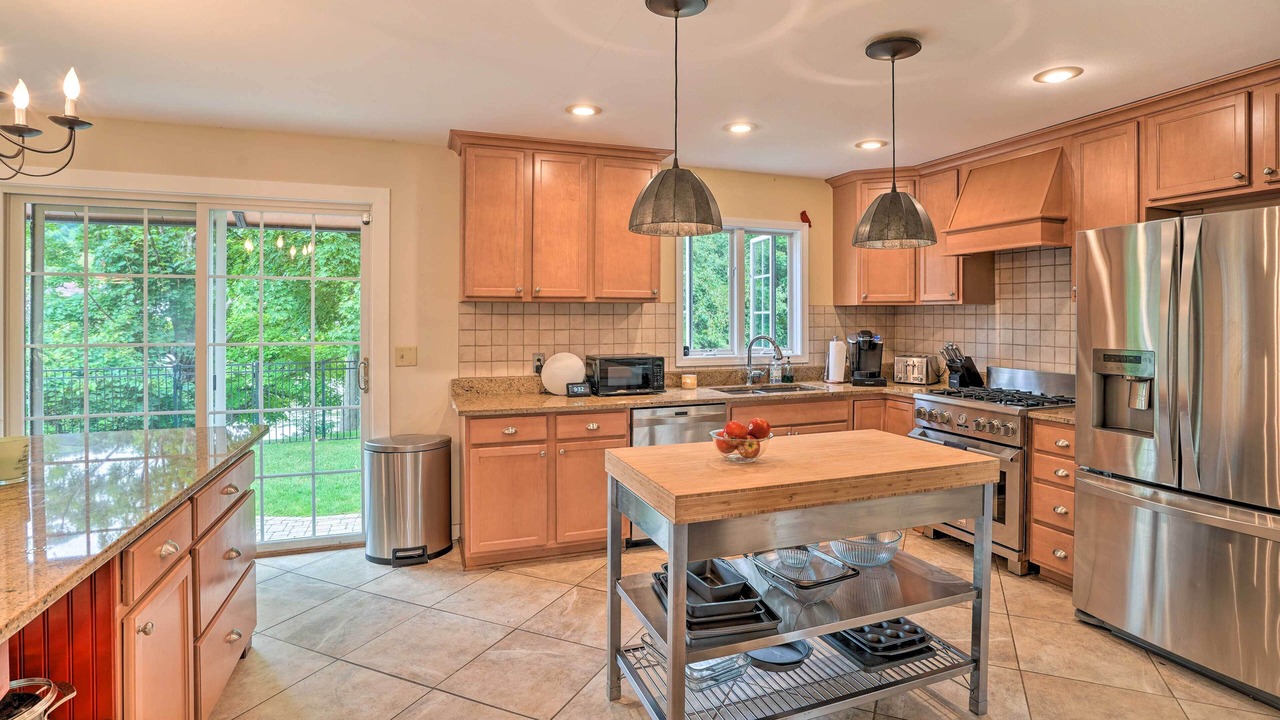 Photo of Others in Homer