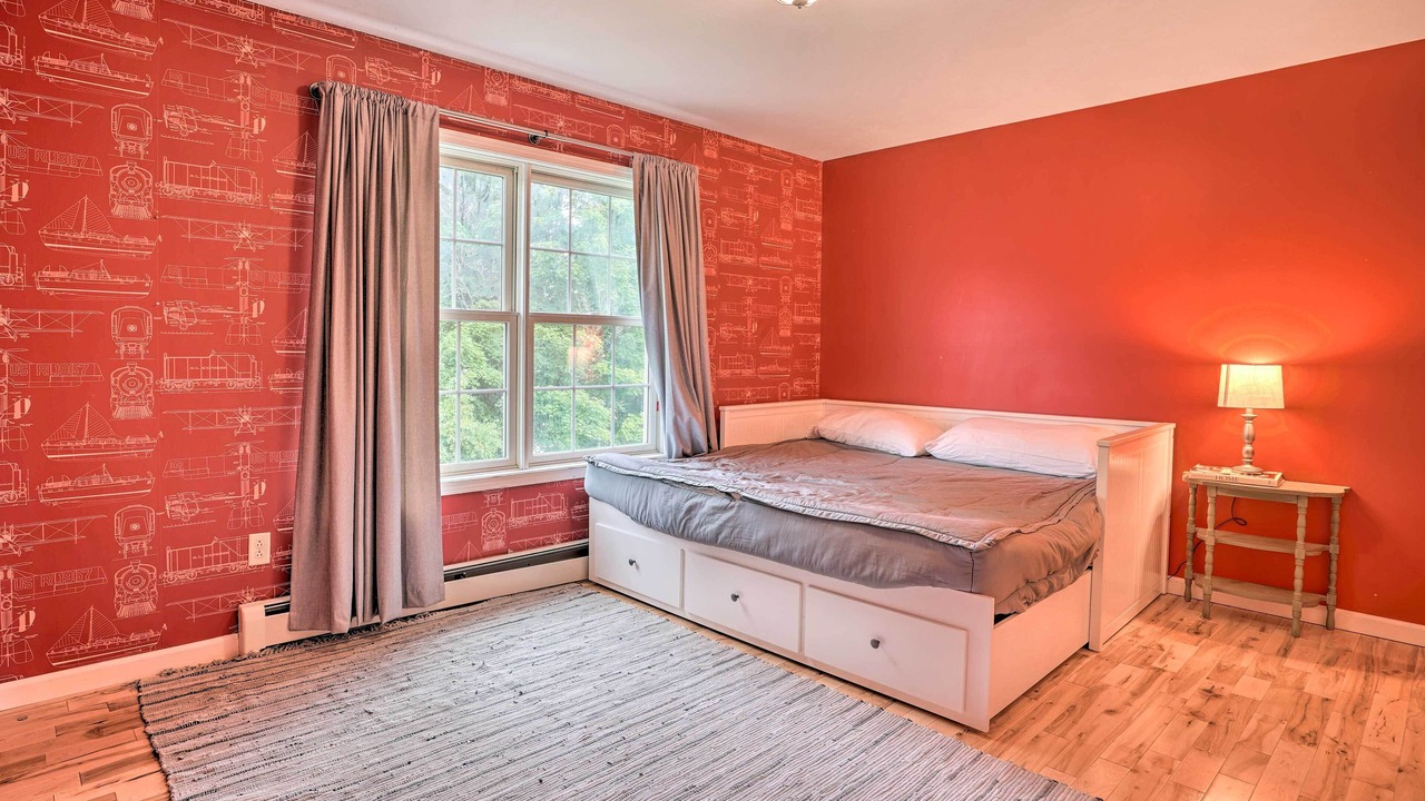 Photo of Others in Homer