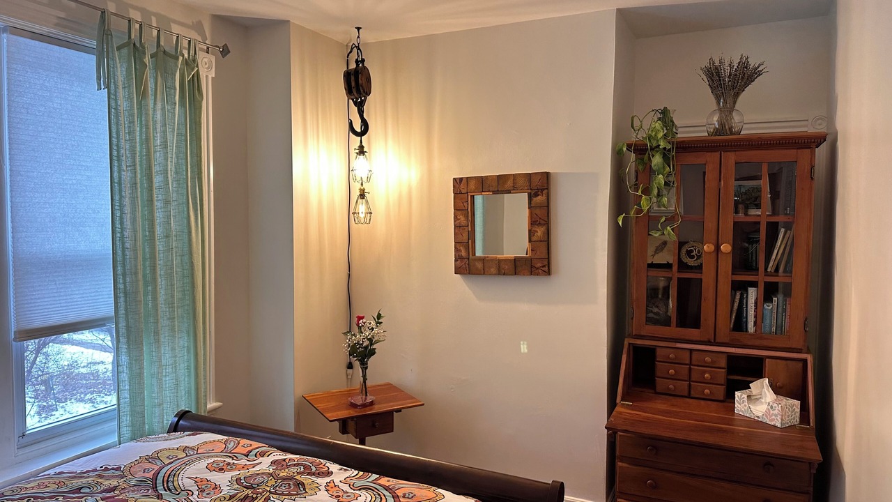 Photo of Bedroom in Butztown