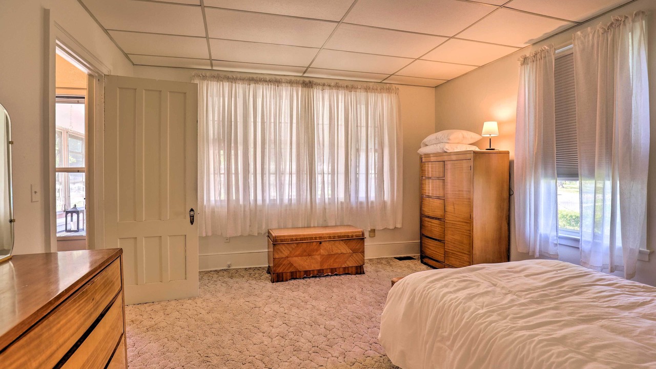 Photo of Bedroom in Sodus Point