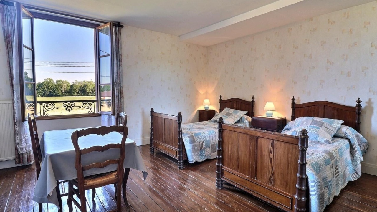 Photo of Bedroom in Beynes