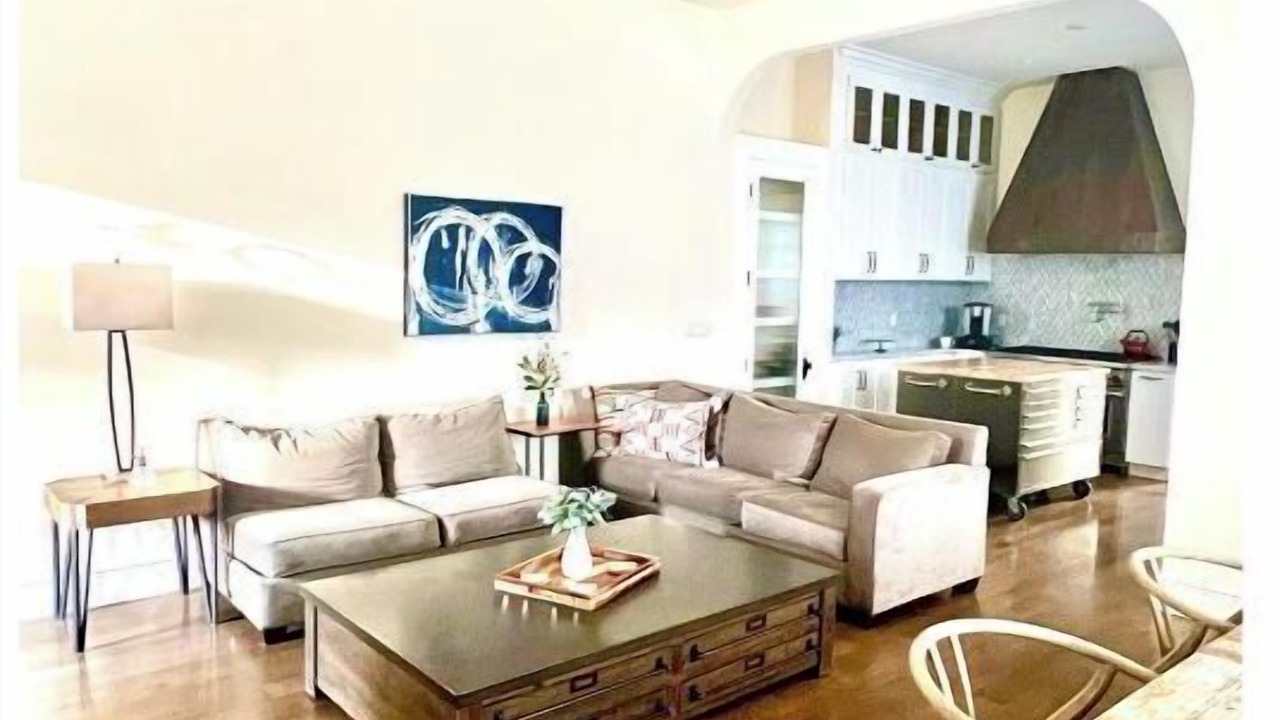 Photo of Livingroom in Napa