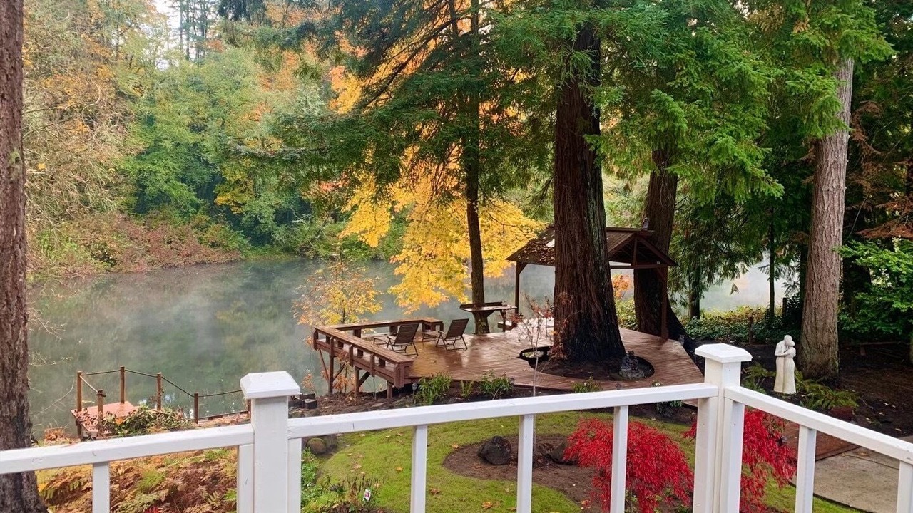 Photo of Patio Balcony in Stafford - Tualatin Valley