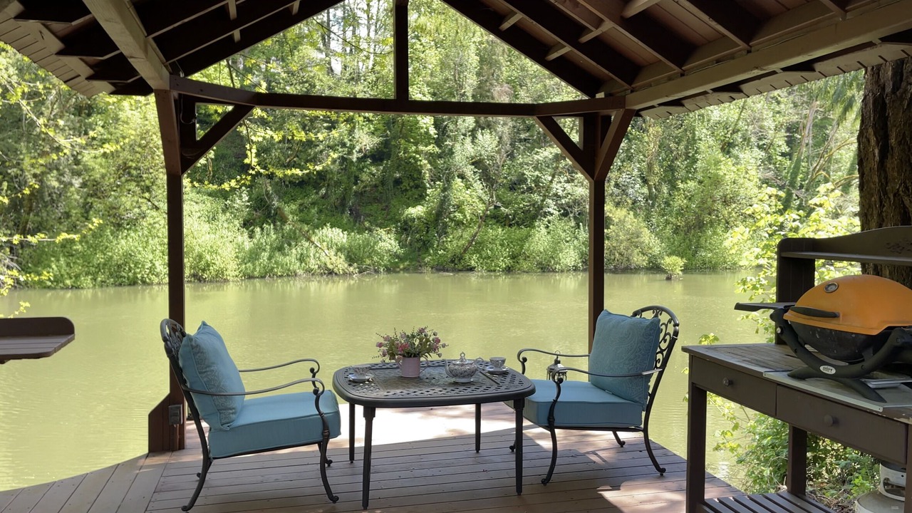 Photo of Outdoor in Stafford - Tualatin Valley